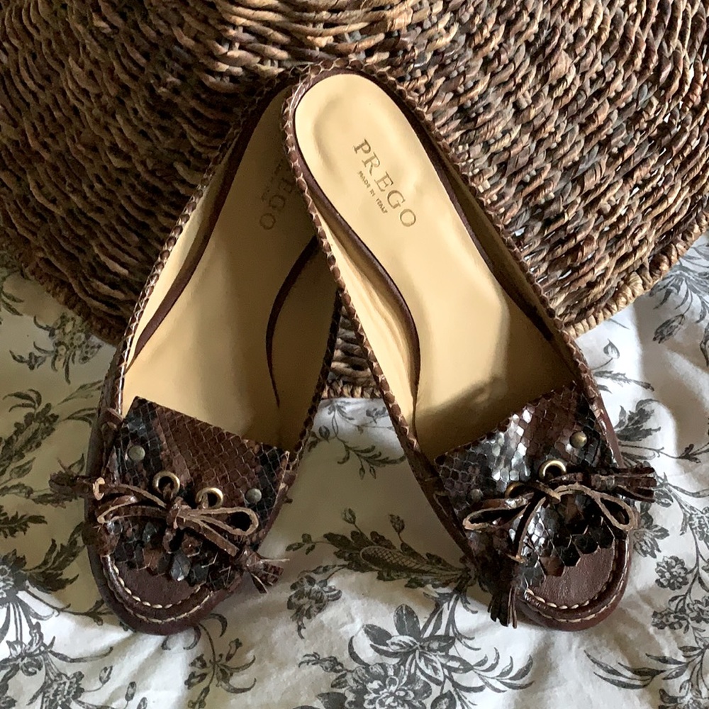 PREGO Snakeskin Flats …NWOT